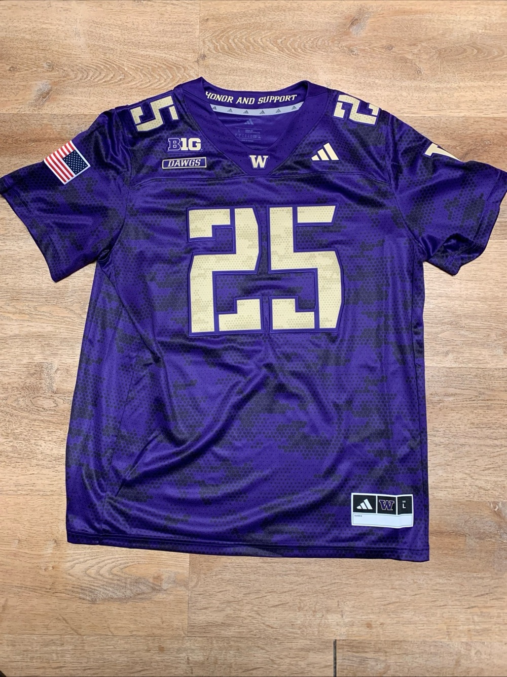 NWT Adidas Washington Huskies #25 Premier Strategy Football Jersey L Purple $140